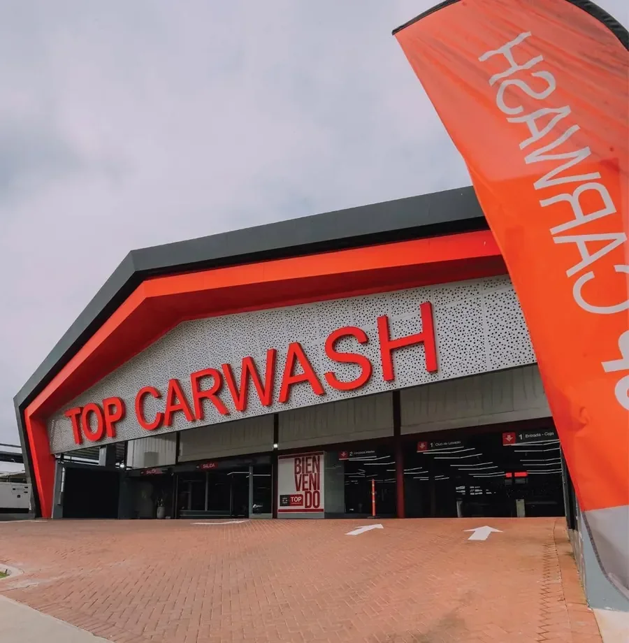 Fachada de Top Carwash Costa Verde